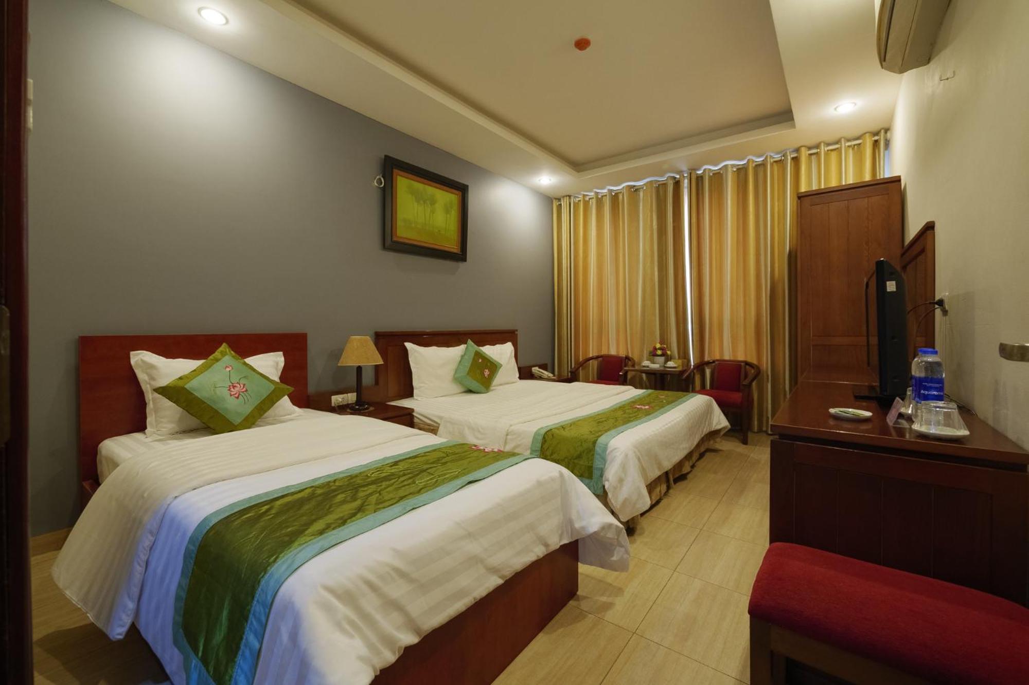 Ngan Ha Hotel Long Bien Ханой Экстерьер фото