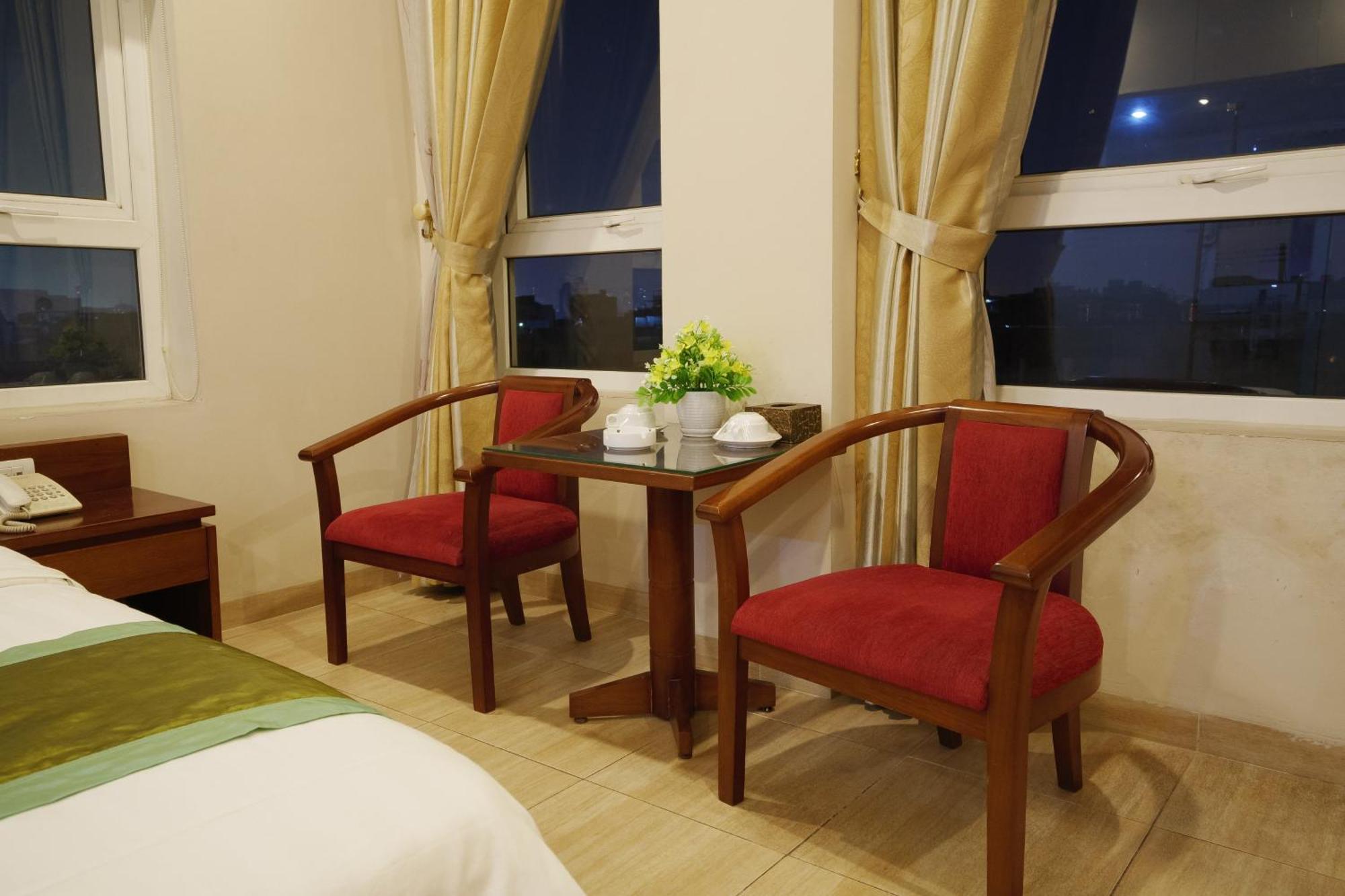 Ngan Ha Hotel Long Bien Ханой Экстерьер фото