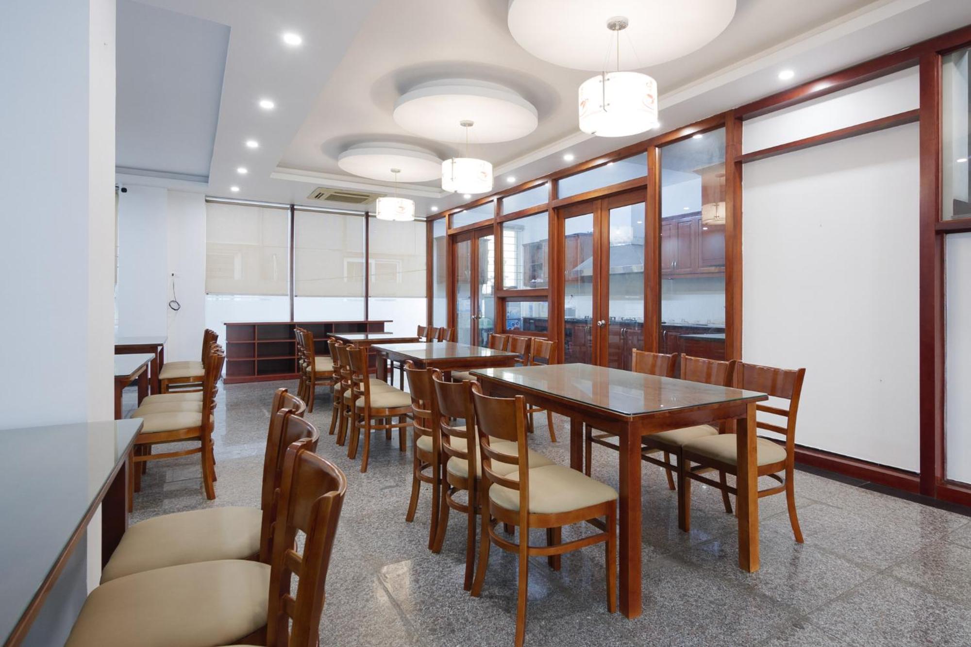 Ngan Ha Hotel Long Bien Ханой Экстерьер фото